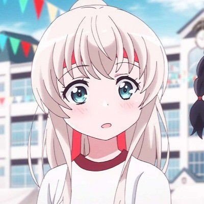 饲养员吃蒜袋鼠也吃